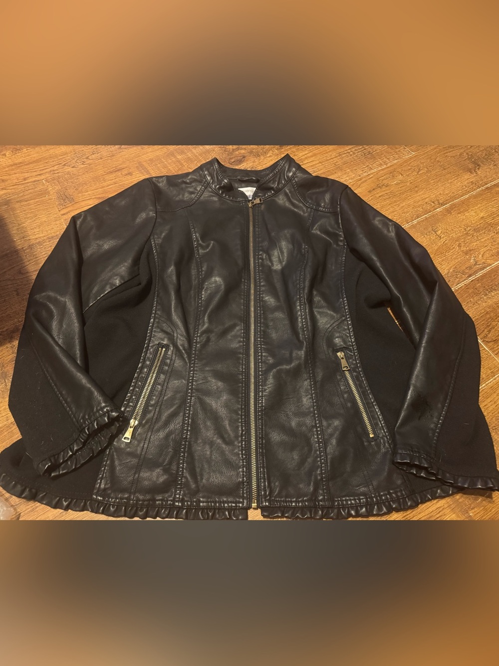 Women’s Black Faux Leather Motorcycle Jacket 18-20 Avenue plus stretchy sides 2X